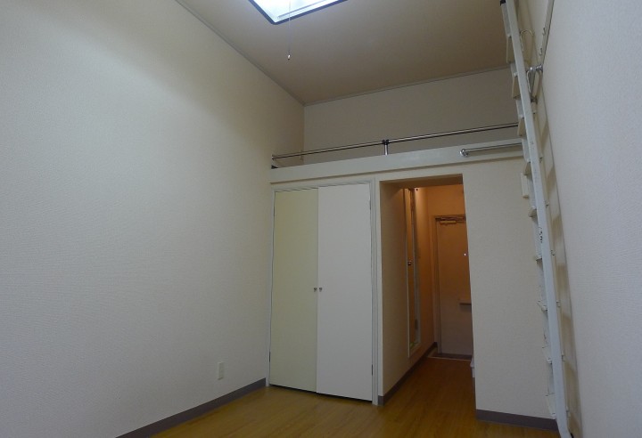 モダンなロフト付ワンルーム、1K+ロフトの空室対策リフォーム千葉県松戸市、BEFORE2