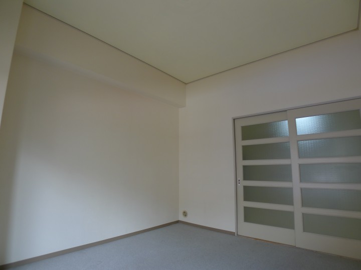 アクセントクロスが作るシンプルスタイリッシュな空間、2DKの空室対策リフォーム神奈川県川崎市、BEFORE2