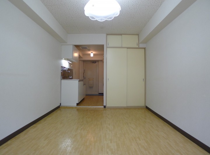 コーラルピンク×スカイブルー、1Kの空室対策リフォーム東京都羽村市、BEFORE1