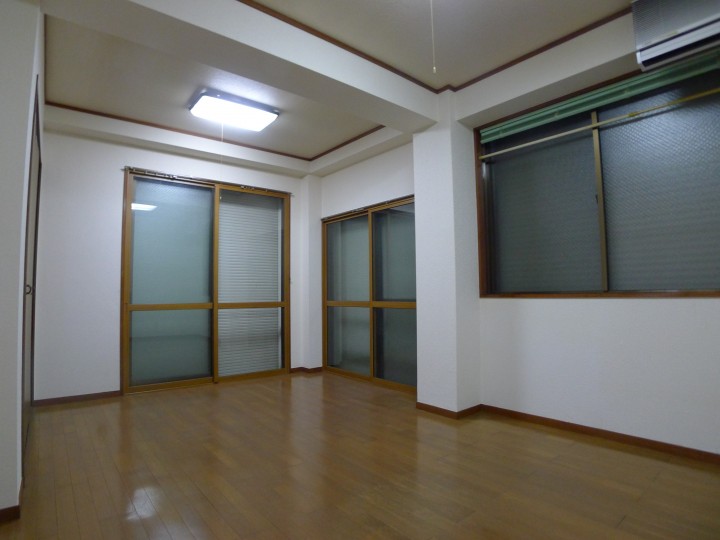 ビビッド配色×立体空間、1Kの空室対策リフォーム埼玉県入間市、BEFORE3