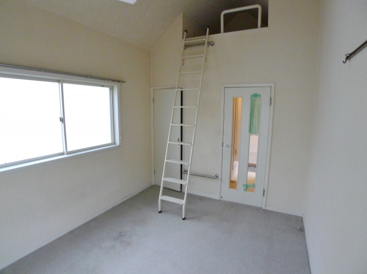 パステルカラー×1Kロフト、1K+ロフトの空室対策リフォーム千葉県松戸市、BEFORE2