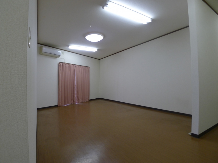 スカイブルーとモザイクタイルが作る爽やか空間、1LDKの空室対策リフォーム神奈川県藤沢市、BEFORE2