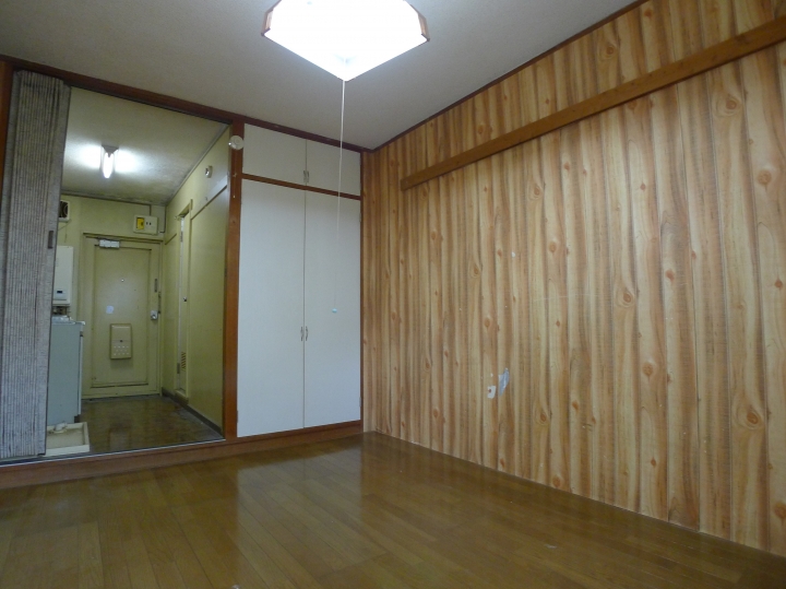 パープルが作る美しい1R空間、1Rの空室対策リフォーム埼玉県川口市、BEFORE2