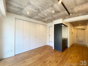 リノベーション施工事例、東京都新宿区の1R施工後