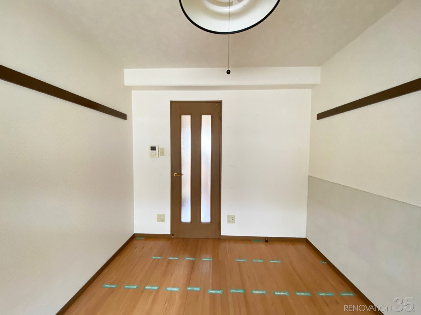パステルカラー×ヘリンボーン、1Kの空室対策リフォーム神奈川県、BEFORE1