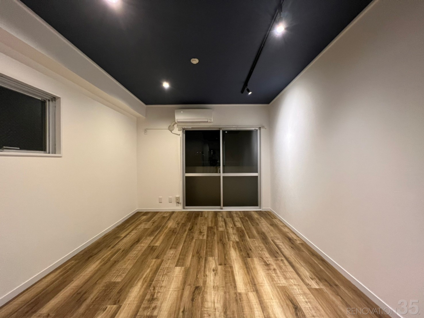 ネイビー天井のオシャレ快適空間、1Rの空室対策リノベーション東京都北区、AFTER3