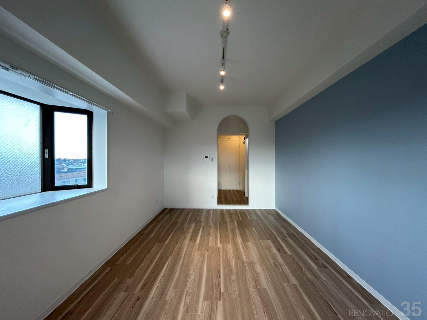 爽やかなブルー空間、1Rの空室対策リノベーション埼玉県坂戸市、AFTER2