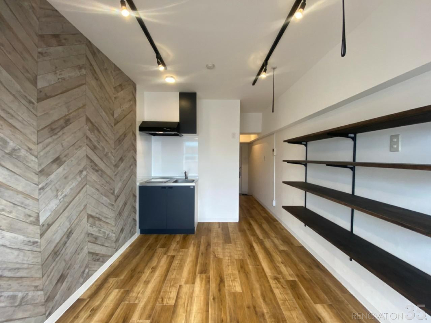 東京都渋谷区の1Rリノベーション施工事例、シンプルモダンな空間