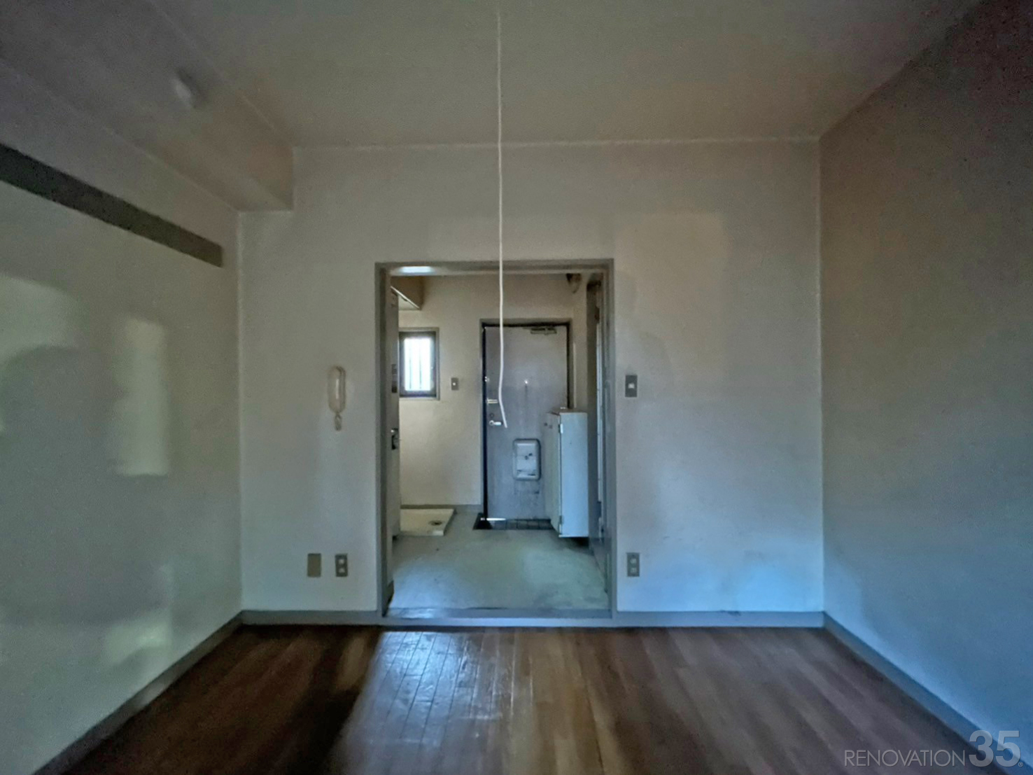 白とグレーの明るいワンルーム、1Rの空室対策リフォーム東京都小平市、BEFORE3