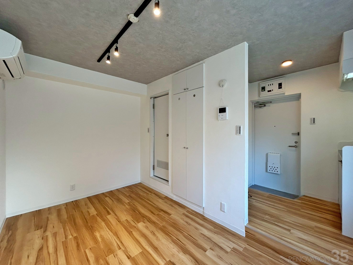 東京都杉並区の1Rリノベーション施工事例、シンプルで快適な住空間