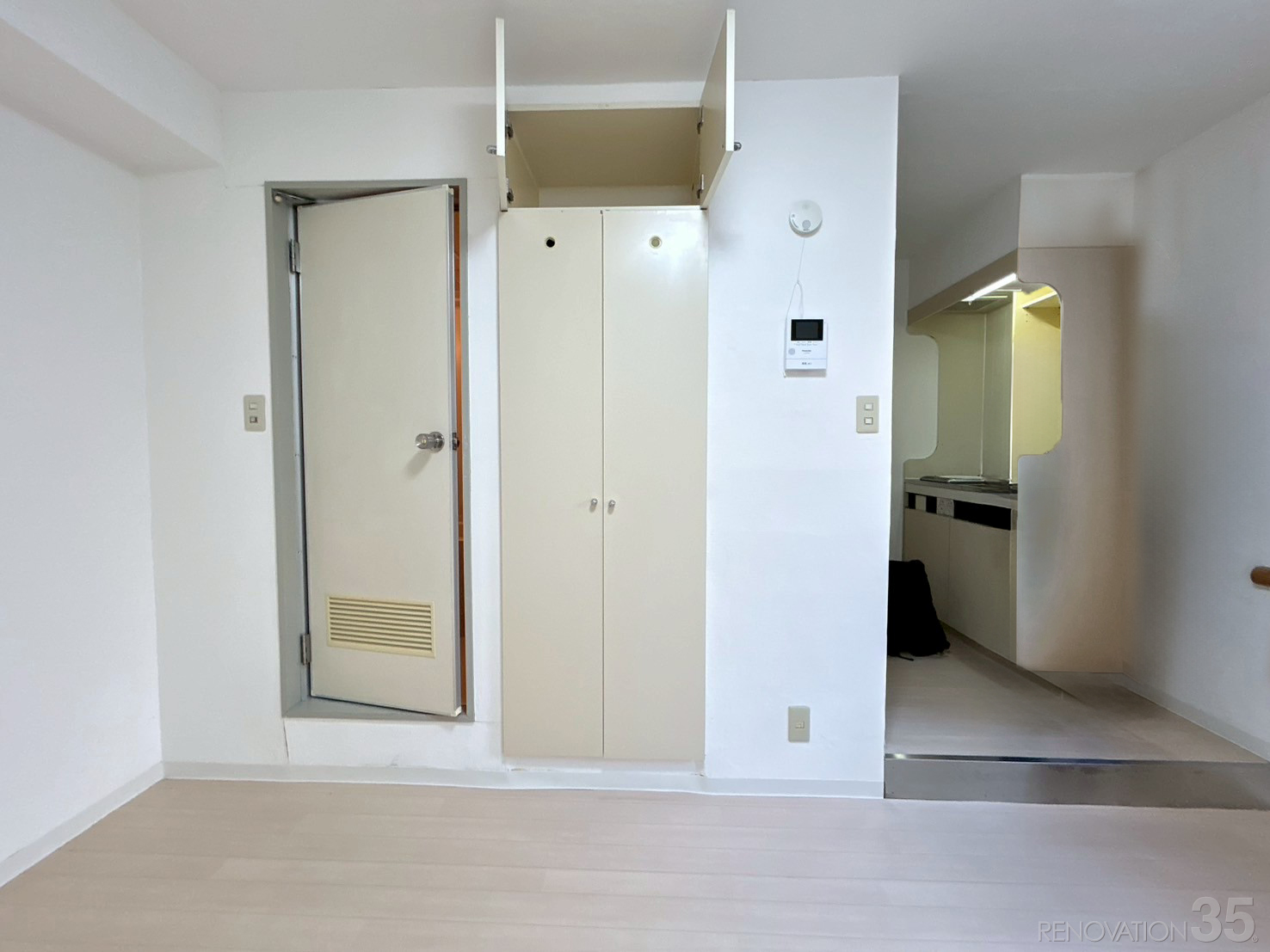 シンプルで快適な住空間、1Rの空室対策リフォーム東京都杉並区、BEFORE3