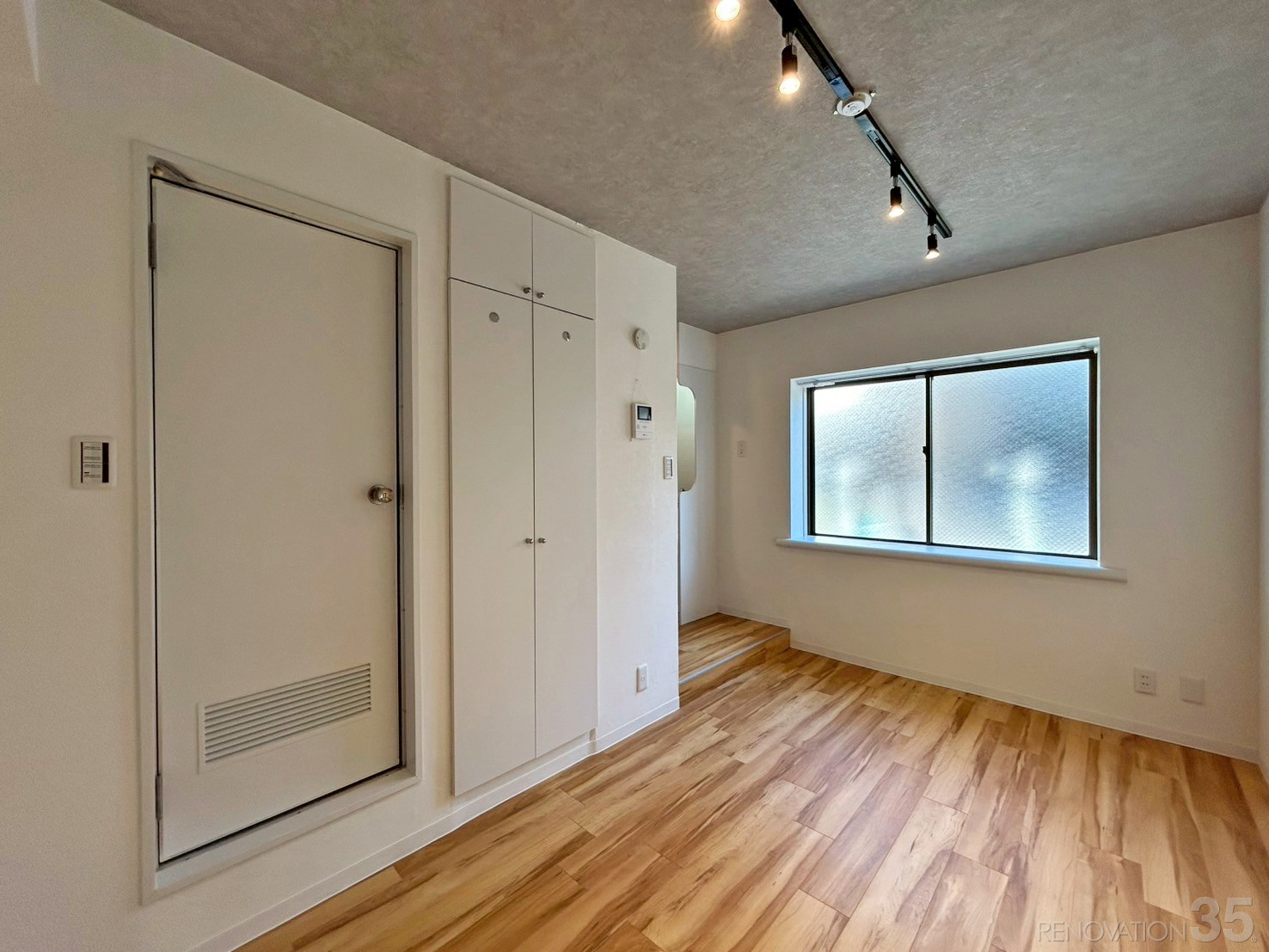 シンプルで快適な住空間、1Rの空室対策リノベーション東京都杉並区、AFTER4