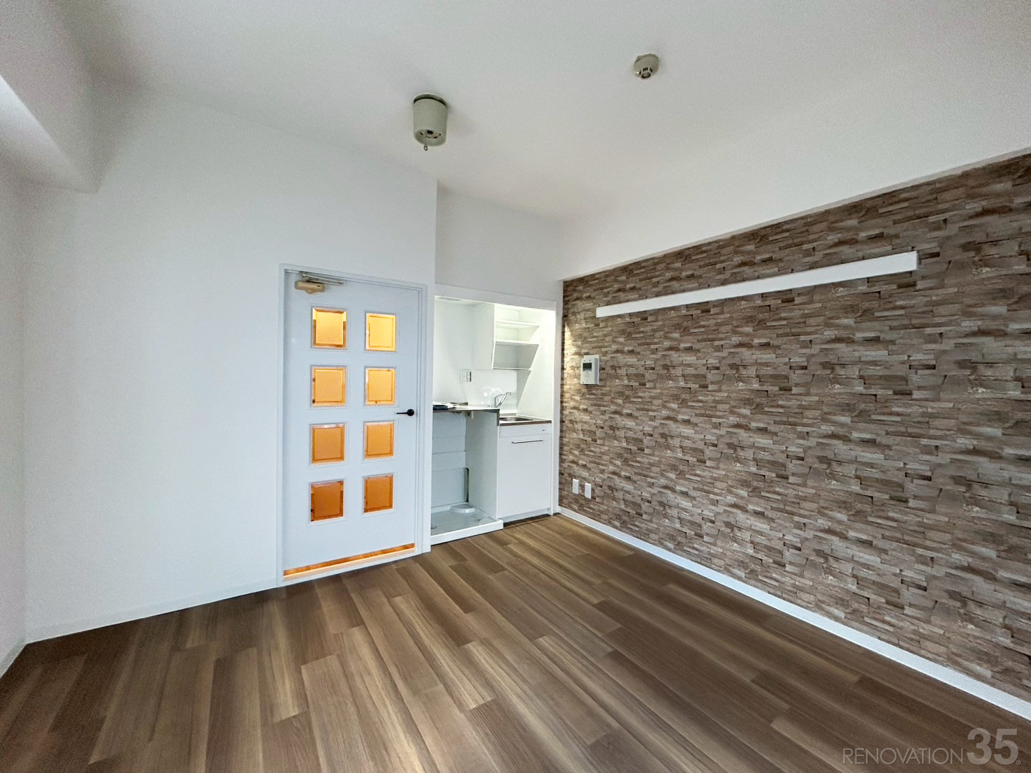 神奈川県茅ケ崎市の1Rリノベーション施工事例、落ち着きのある上品な賃貸