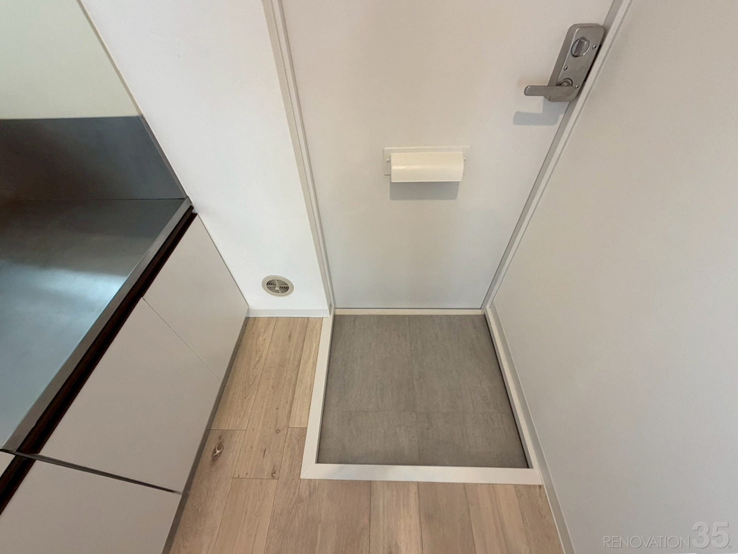 グレーのやわらかいロフト部屋、1K+ロフトの空室対策リノベーション神奈川県横浜市、AFTER7